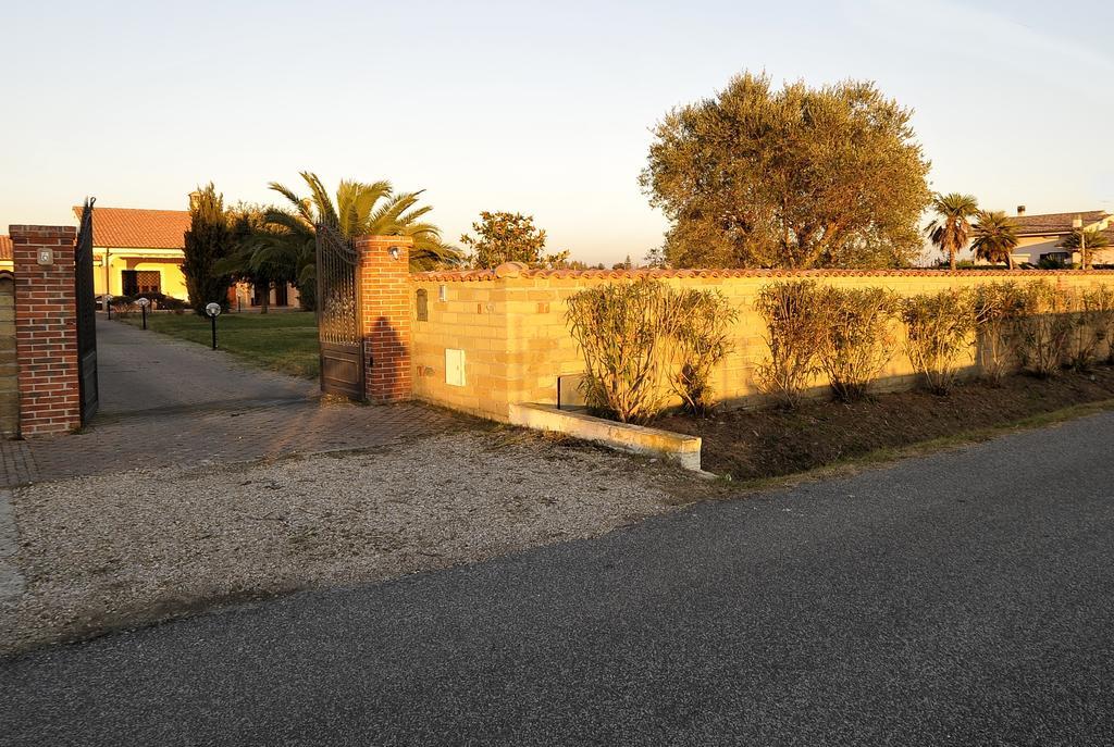 Villa Elegance Ladispoli Værelse billede